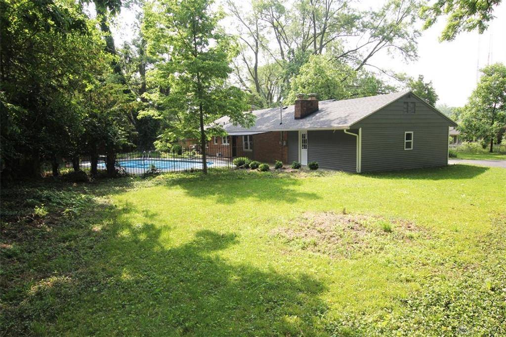 Dayton, OH 45429,5292 Little Woods Lane