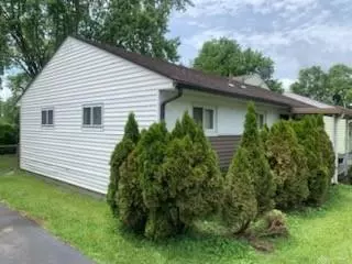 Dayton, OH 45417,3512 Modena Street