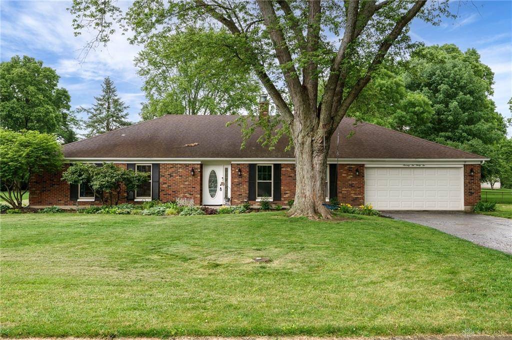7232 Resinda Drive, Dayton, OH 45459