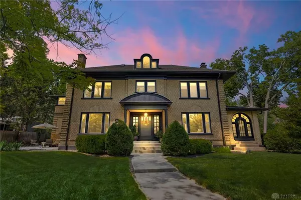 201 Maysfield Road, Oakwood, OH 45419