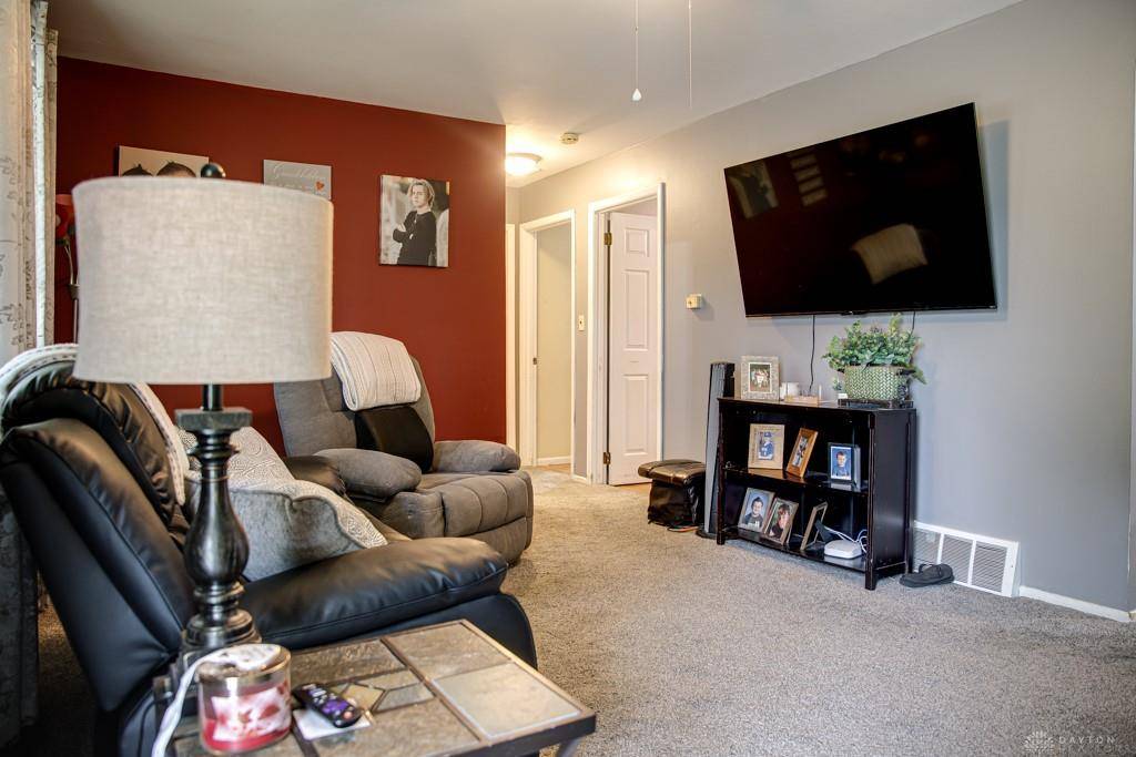 Hamilton, OH 45015,6 Dayspring Drive