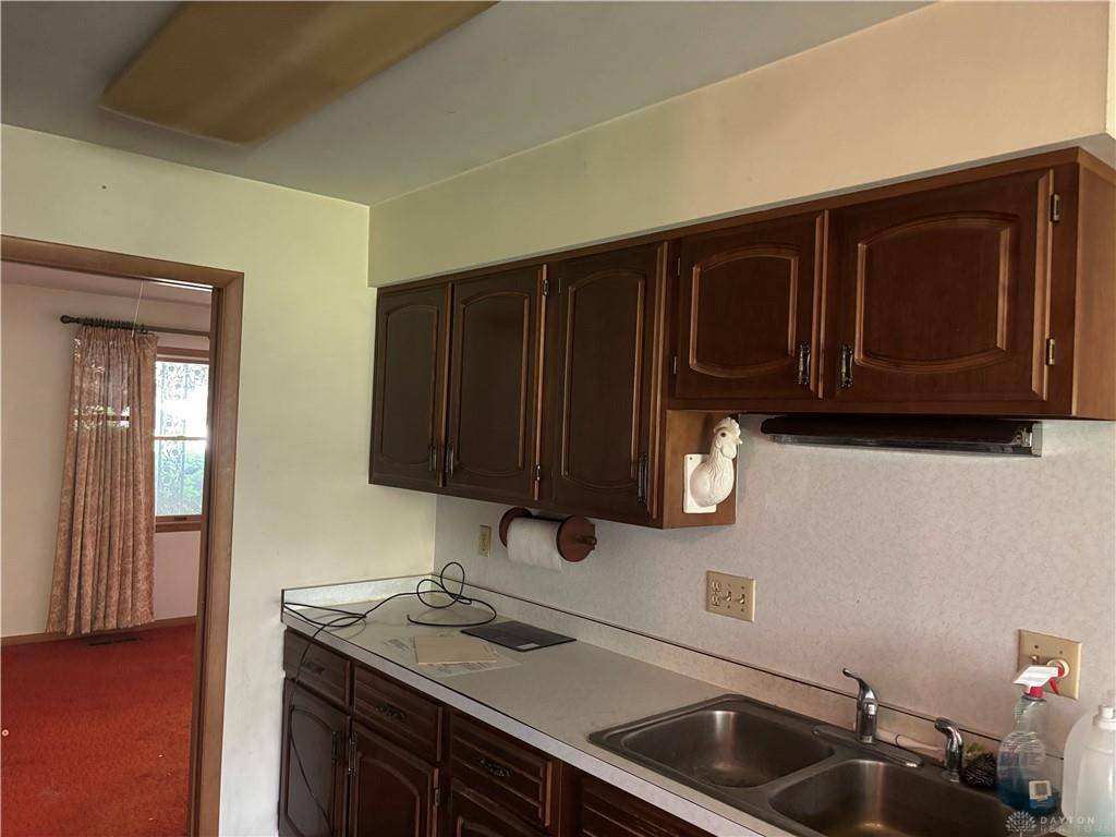 Brookville, OH 45309,985 Arlington Road