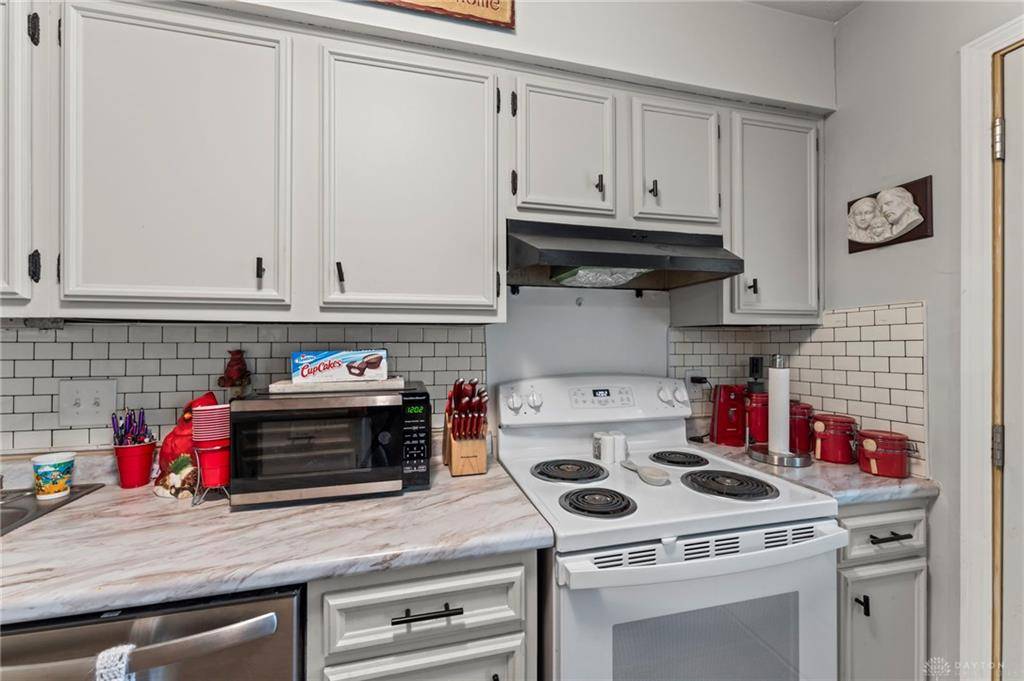 Dayton, OH 45415,7815 N Main Street #14