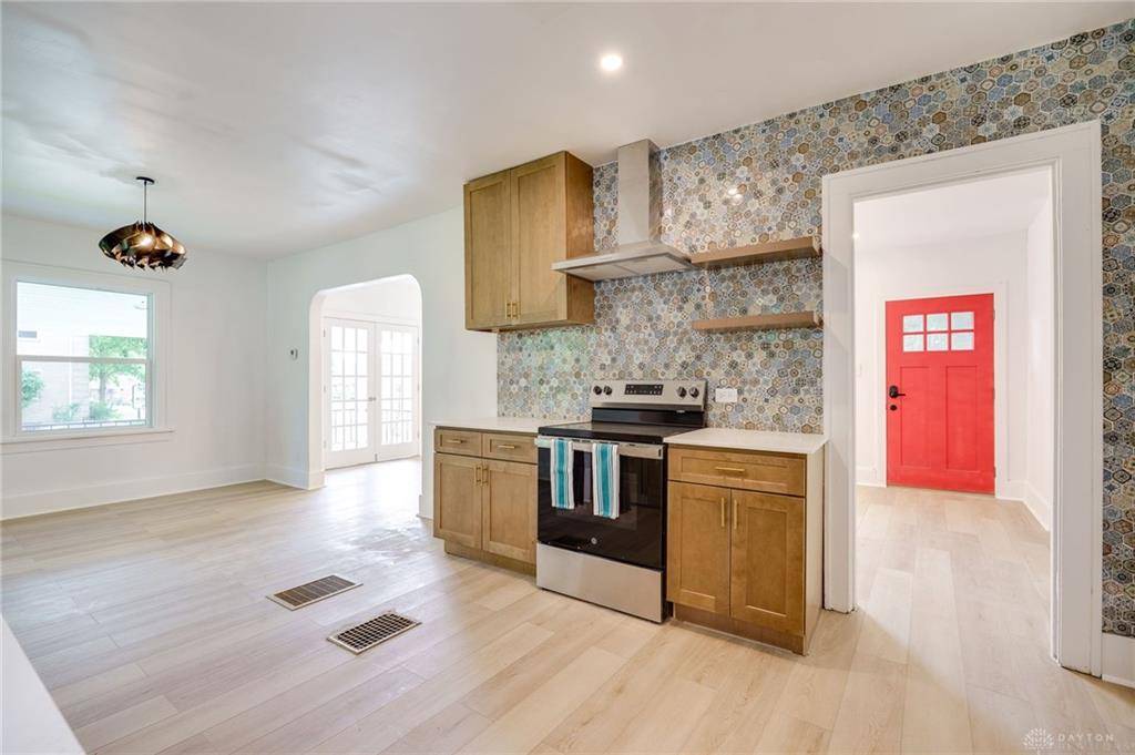 Dayton, OH 45419,576 Shroyer Road