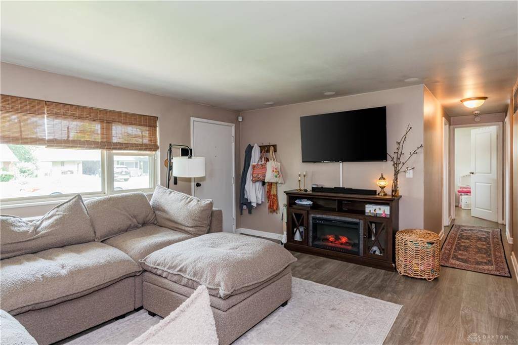 Dayton, OH 45439,3822 Waterbury Drive