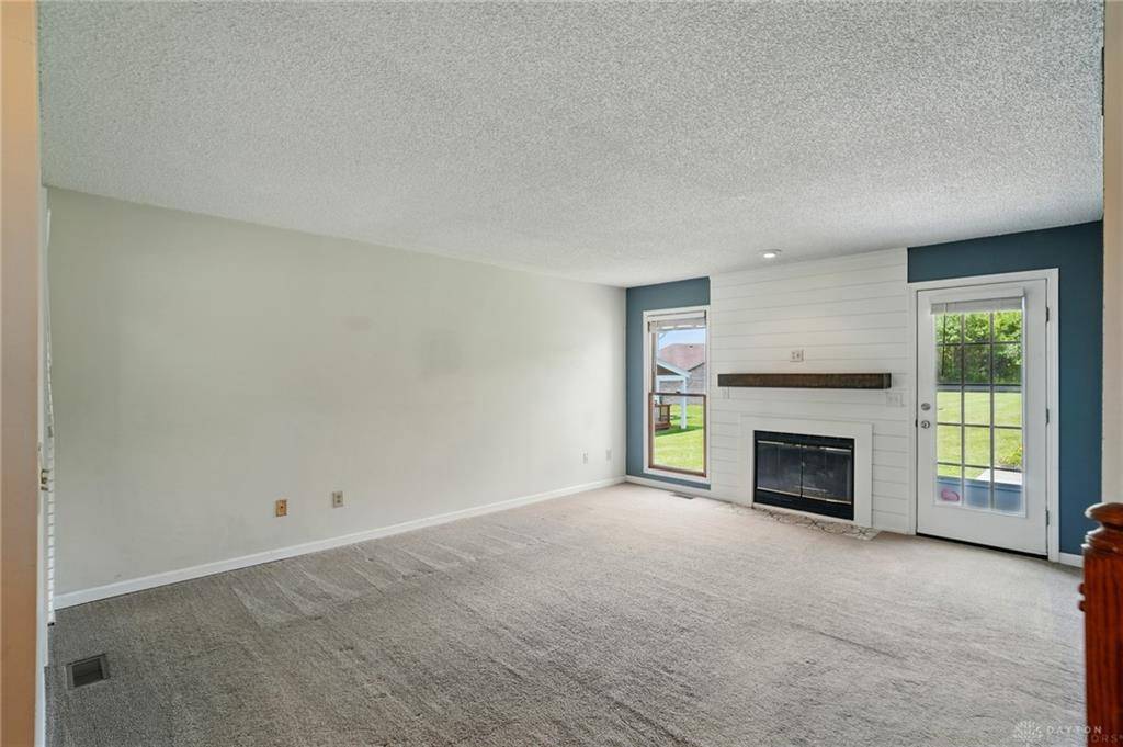 Hamilton, OH 45013,617 Orient Way