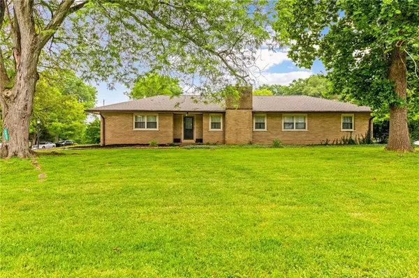 8684 Woodview Drive, Cincinnati, OH 45231