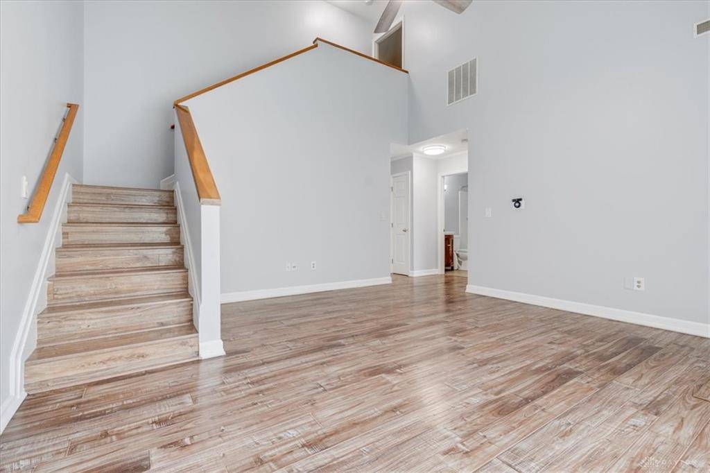 Vandalia, OH 45377,113 Village Trail Drive #6