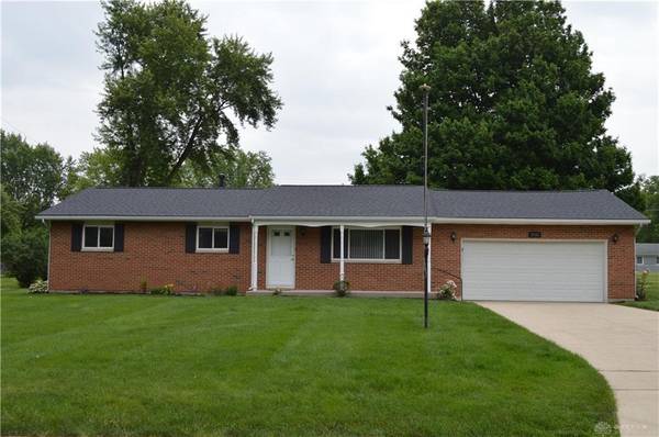 2733 Rosewood Drive, Troy, OH 45373