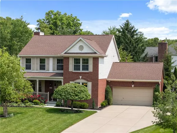 1027 W Bridlepath Lane, Miami Township, OH 45140