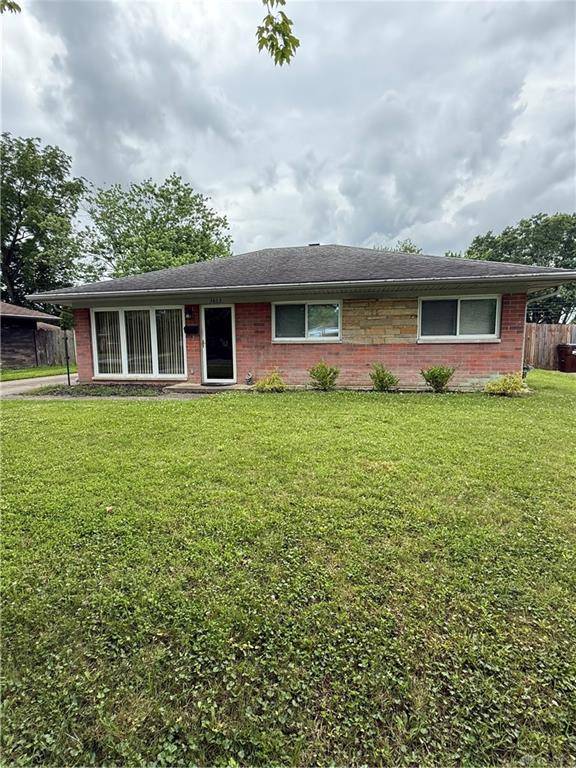 3863 Glaser Drive, Dayton, OH 45429