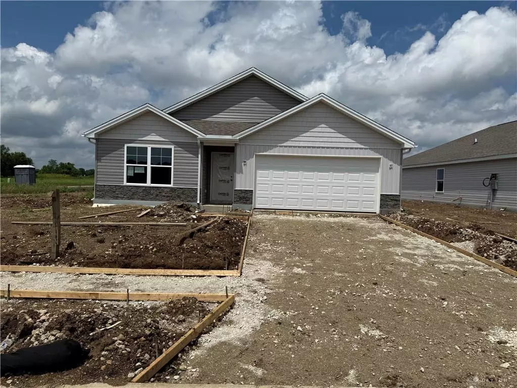 New Carlisle, OH 456344,201 Lightfoot Court