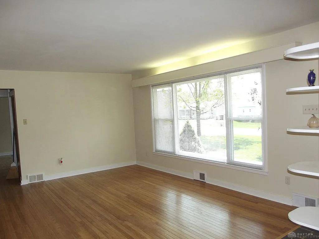 Beavercreek, OH 45432,1916 Shady Lane