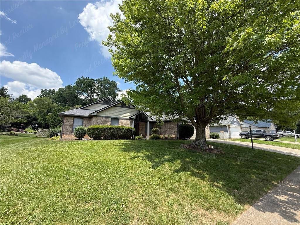 3350 Heritage Trace Drive, Bellbrook, OH 45305
