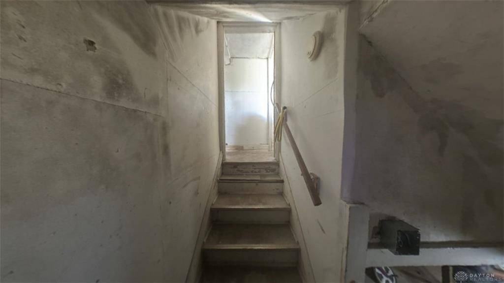 Dayton, OH 45405,16 E Hudson Avenue #14