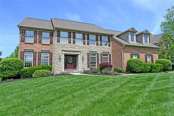 6826 Waterbury Lane, Mason, OH 45040