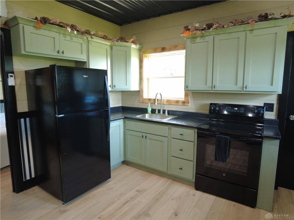 Manchester, OH 45144,43 Hillcrest Lane