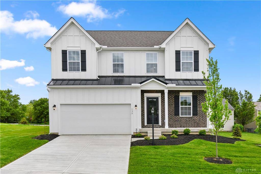 125 Magnolia Lane, Springboro, OH 45066