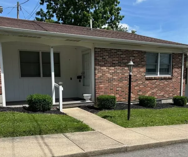 121 E South Street #3, Hillsboro, OH 45133