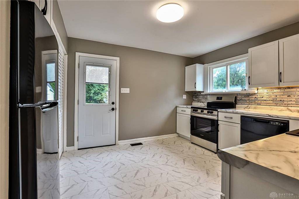 Glendale, OH 45246,10921 Chester Road