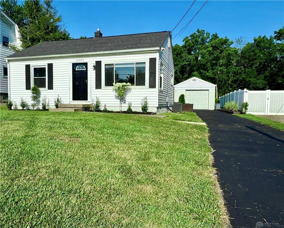 10921 Chester Road, Glendale, OH 45246
