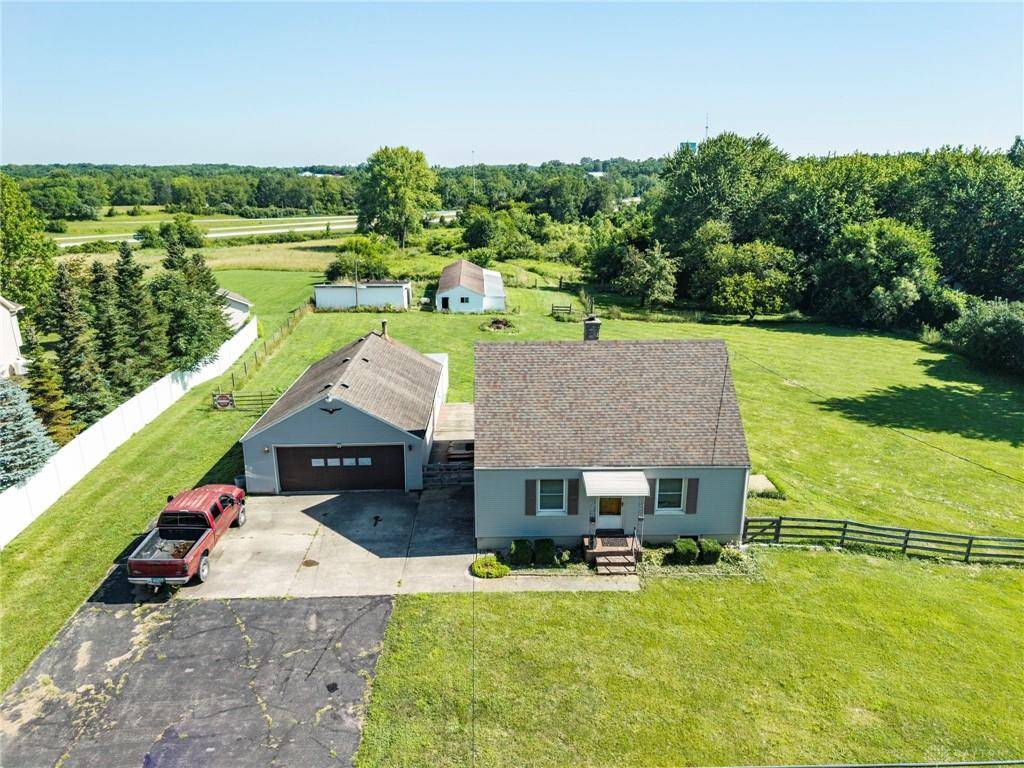 Xenia, OH 45385,718 Hook Road