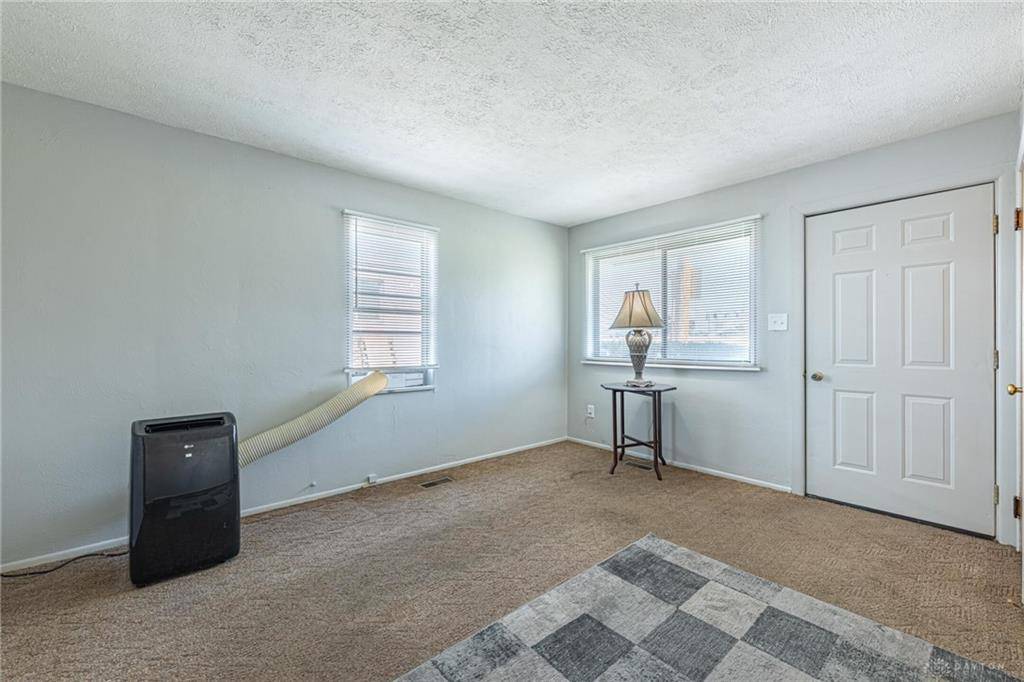 Dayton, OH 45439,2710-2708 Lehigh Place #2708