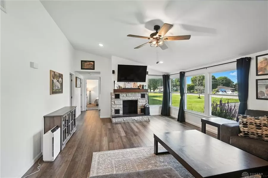 628 State Route 571, Union City, OH 45390