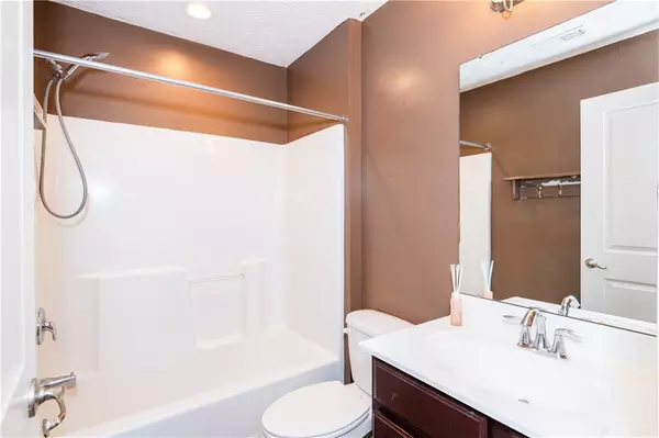 Tipp City, OH 45371,5068 Meadowview Street