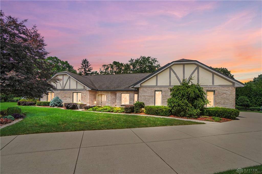 3820 Shagbark Lane, Beavercreek, OH 45440