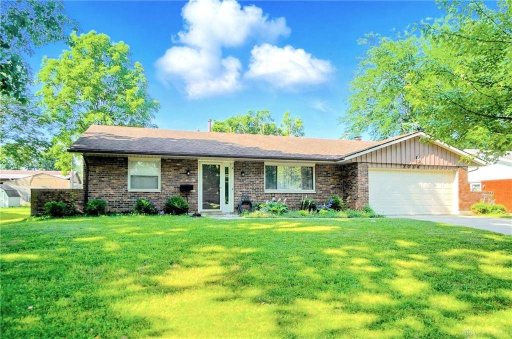 3034 Sandywood Drive, Kettering, OH 45440