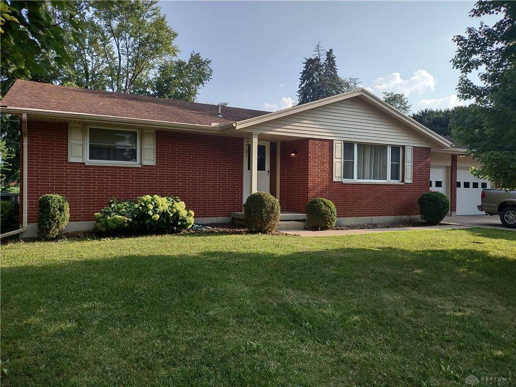 5425 David Dr, Tipp City, OH 45371