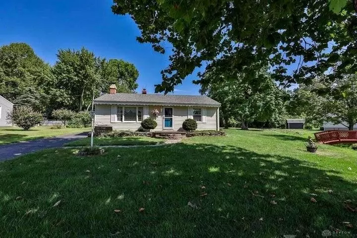 Springfield, OH 45504,402 Green Acres Drive