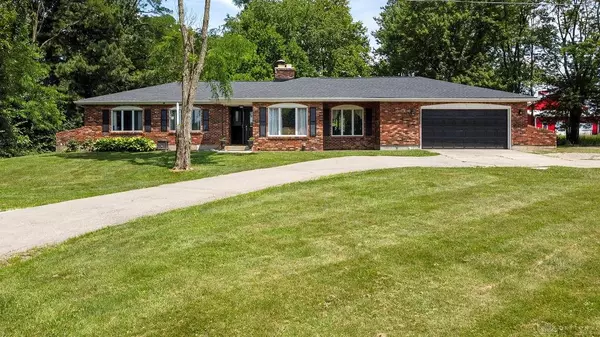 930 N Bickett Road, Xenia, OH 45385