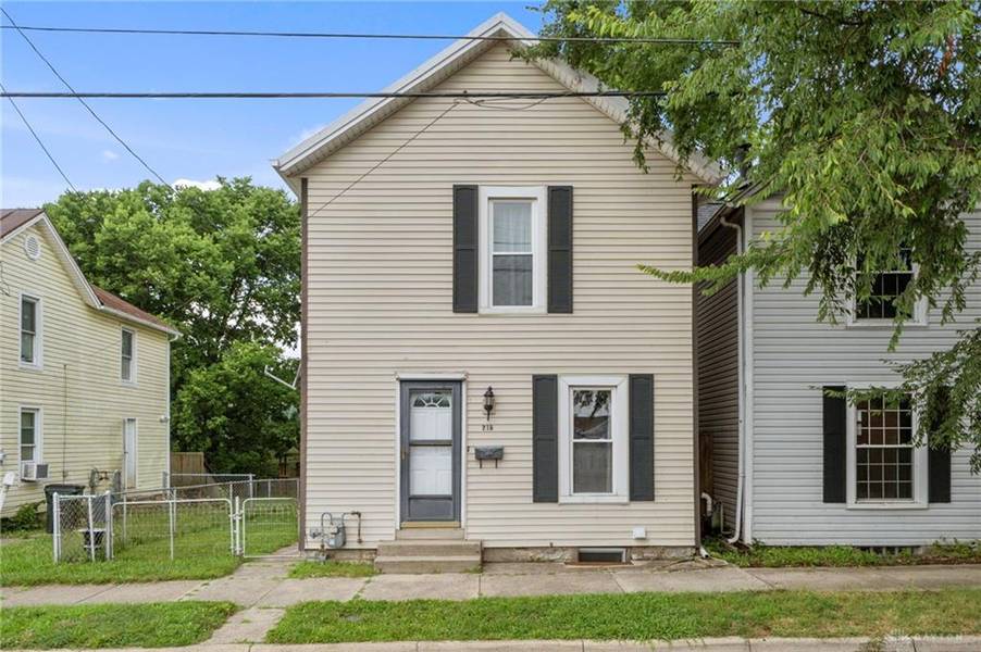 215 Old Main Street, Miamisburg, OH 45342