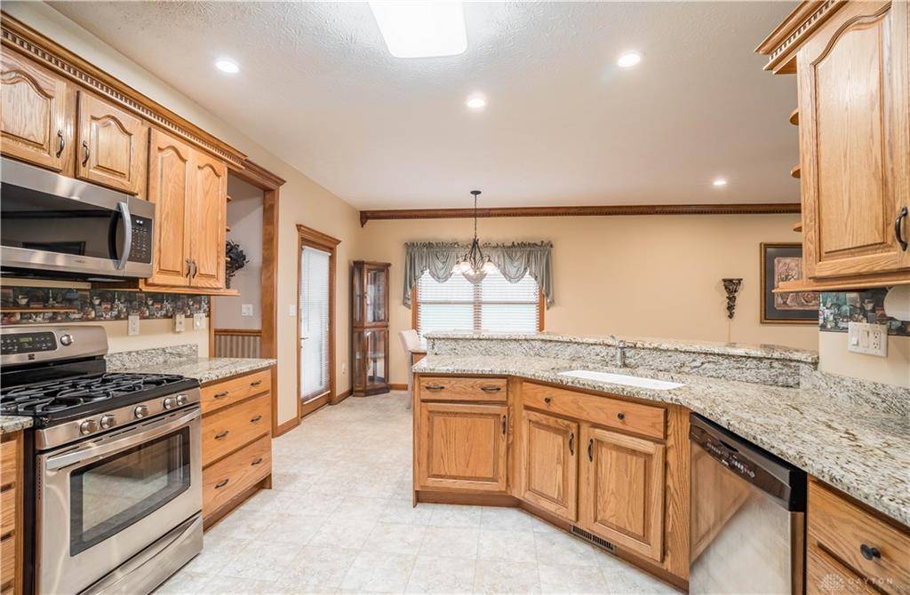Vandalia, OH 45377,355 Echo Valley Drive