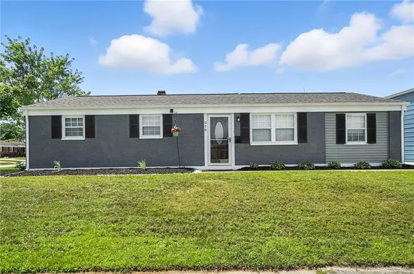 218 Woodfield Drive, Brookville, OH 45309
