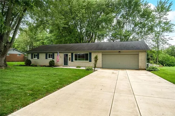 647 Carthage Drive, Beavercreek, OH 45434