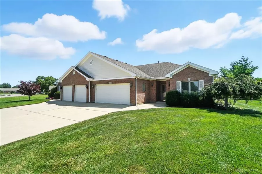 1482 Lantern Lane, Troy, OH 45373