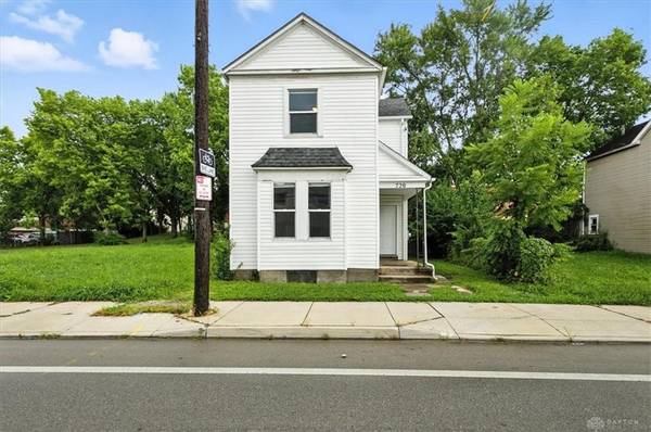 720 Springfield Street, Dayton, OH 45403