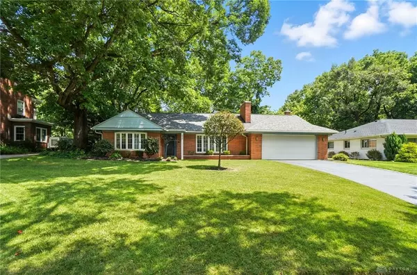 526 Acorn Drive, Oakwood, OH 45419