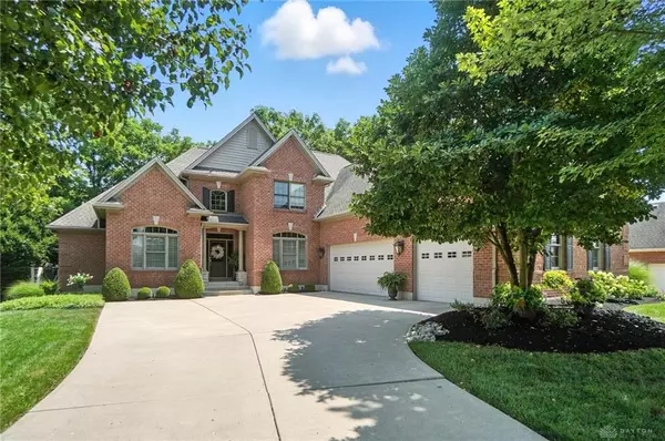 3652 E Salinas Circle, Sugarcreek Township, OH 45440