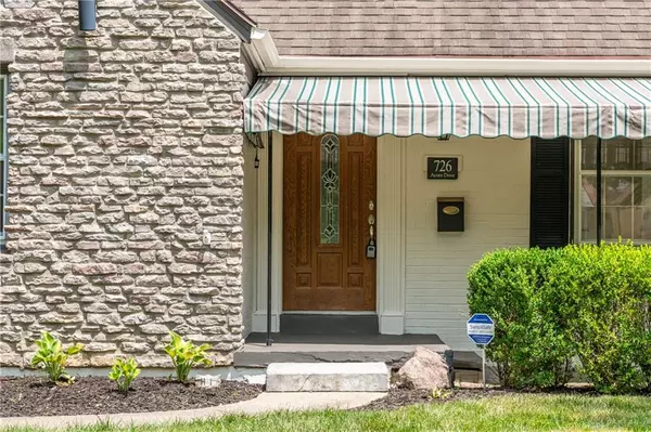 Oakwood, OH 45419,726 Acorn Drive