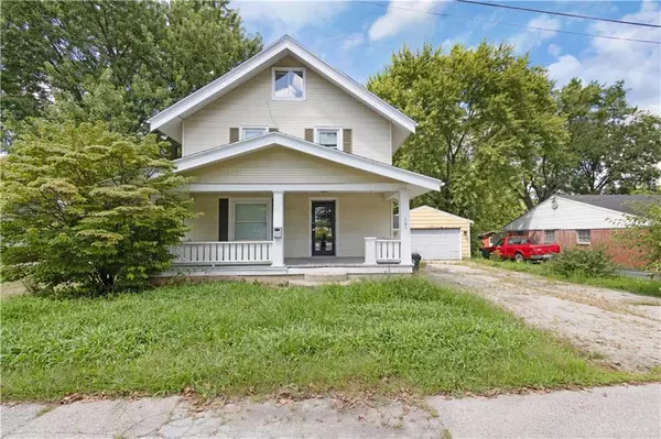 101 E Weaver Street, New Lebanon, OH 45345