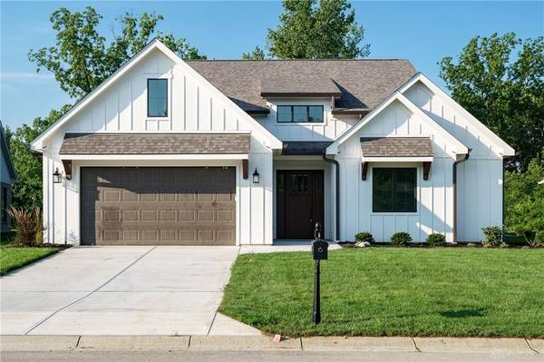 860 Hidden Branches Drive, Dayton, OH 45458