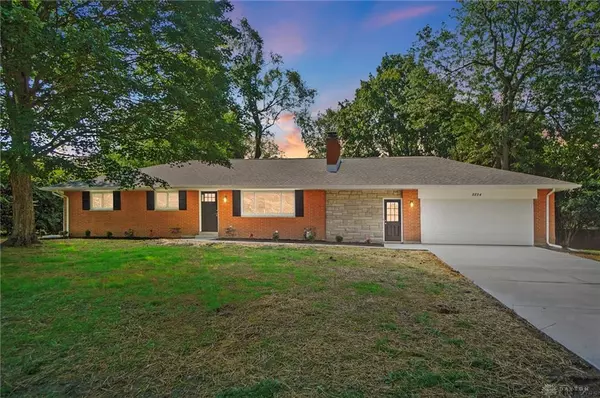 3854 Rexford Road, Beavercreek, OH 45430