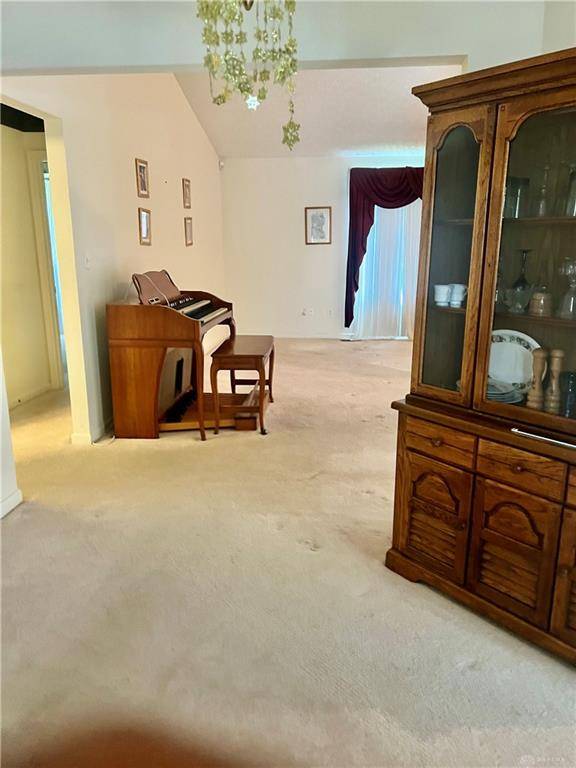 Englewood, OH 45315,1008 Meadowsweet Drive