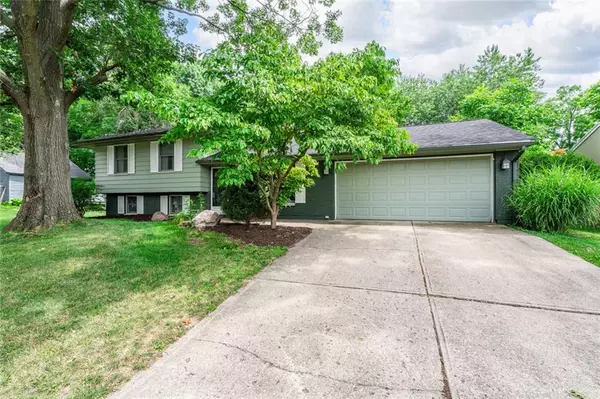 450 Evergreen Drive, Springboro, OH 45066