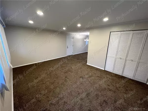 Huber Heights, OH 45424,5239 Pocono Drive