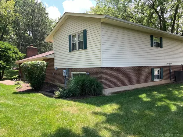 Beavercreek, OH 45430,615 Bendwood Way